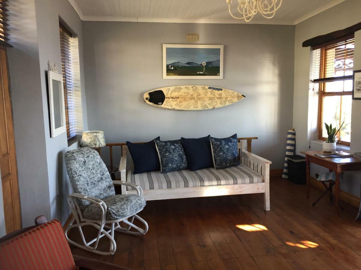 モーセル・ベイ Sea View Charming Stone Houseヴィラ エクステリア 写真